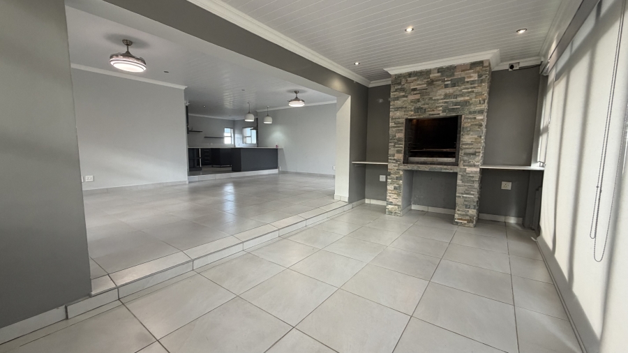 3 Bedroom Property for Sale in Blue Mountain Village Western Cape